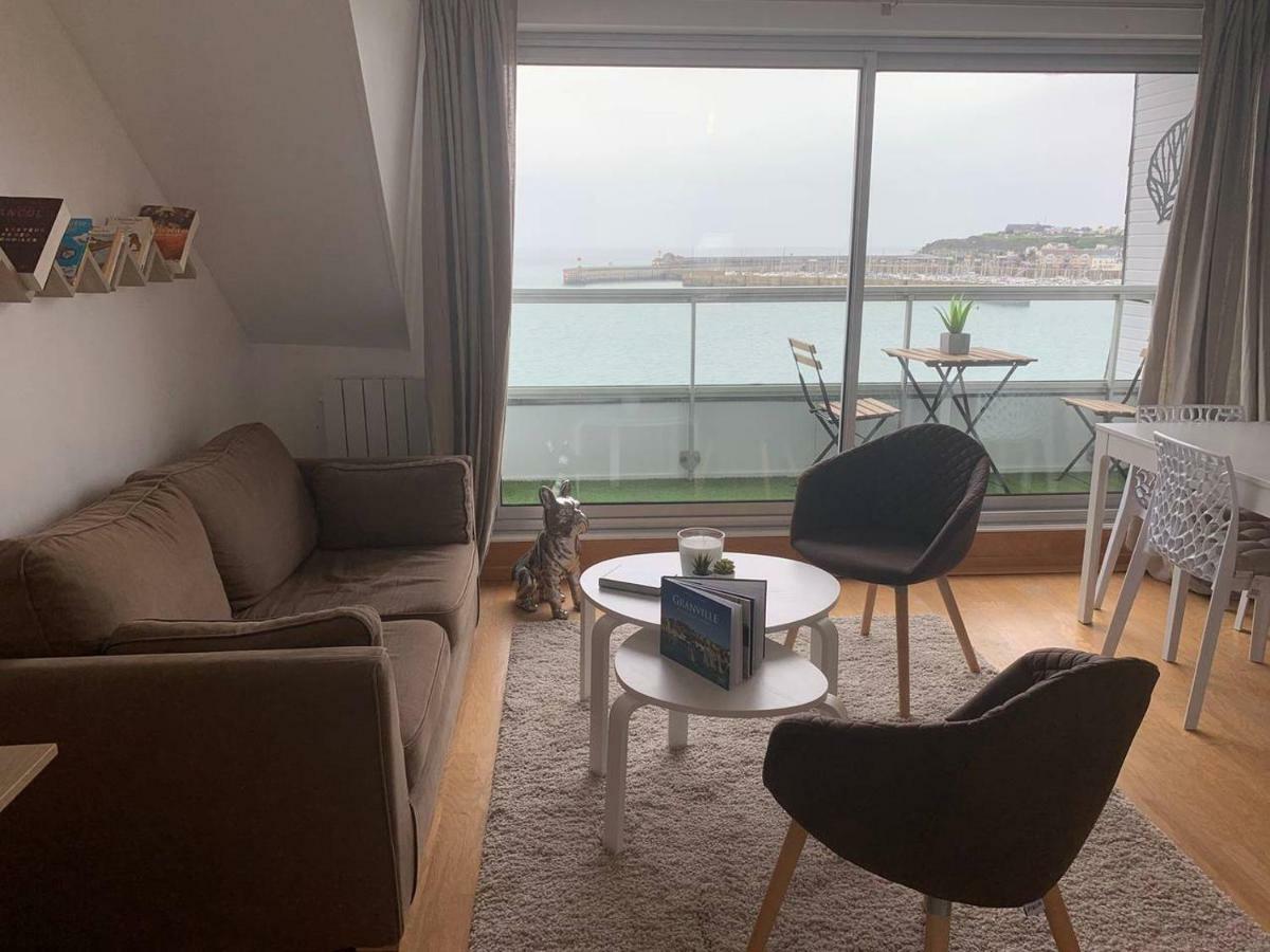 Un Balcon Sur La Mer, Acces Direct A La Plage グランビル エクステリア 写真