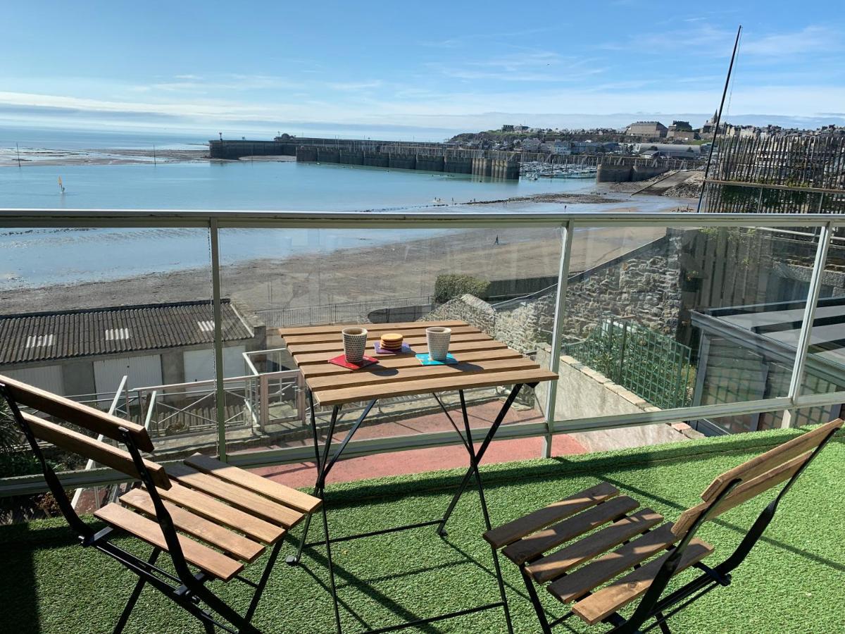Un Balcon Sur La Mer, Acces Direct A La Plage グランビル エクステリア 写真
